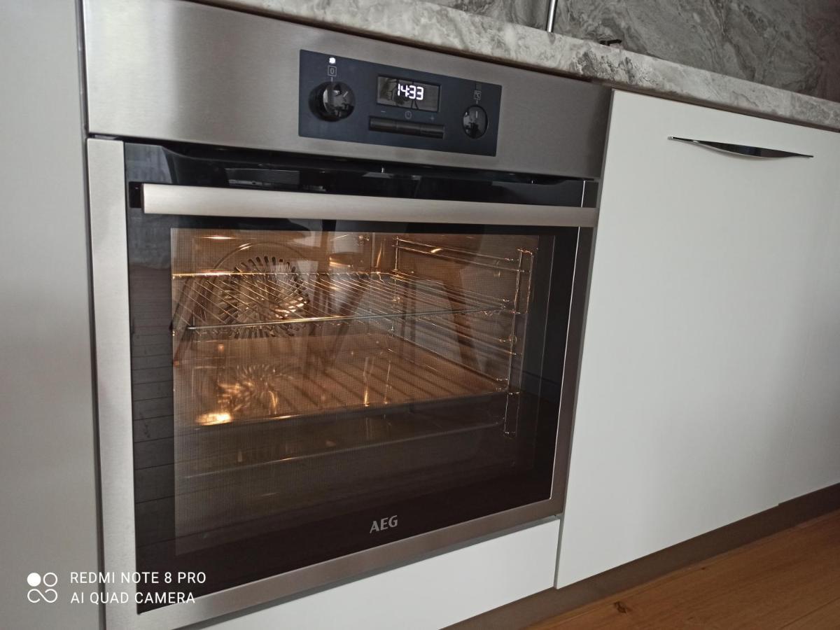 New Big Loft Apartments Jurmala With Free Secured Parking Eksteriør bilde